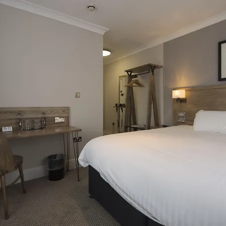 Owl, Hambleton By Marston's Hotel 4*