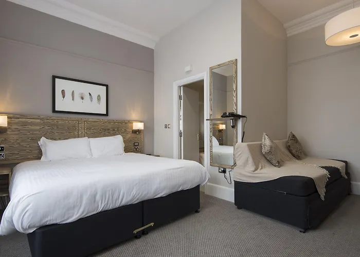 Owl, Hambleton By Marston's Hotel