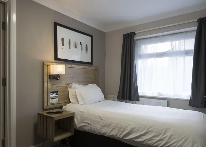 Owl, Hambleton By Marston's 4* Selby