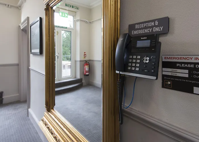 Owl, Hambleton By Marston's Hotel Selby